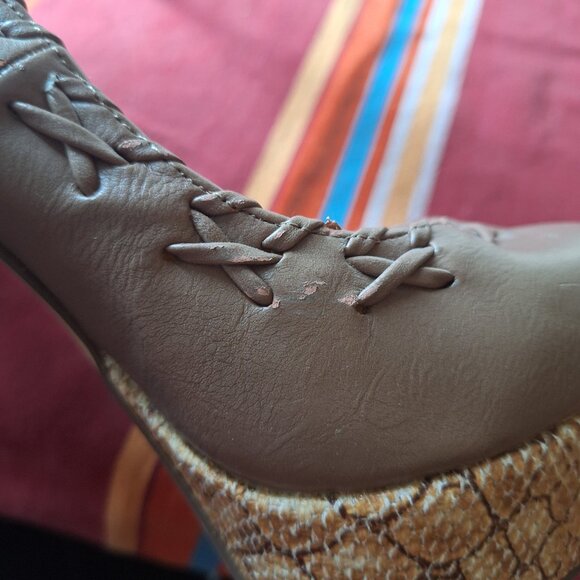 Platform pumps - Picture 9 of 9